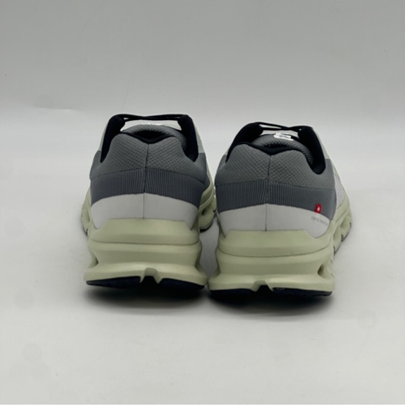 On Cloud Sneakers. Size 6.5 - Picture 10 of 10